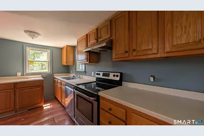 479 New London Turnpike, Norwich, CT 06360 - Photo 9