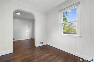 110 Harper Ave, New Haven, CT 06515 - Photo 9