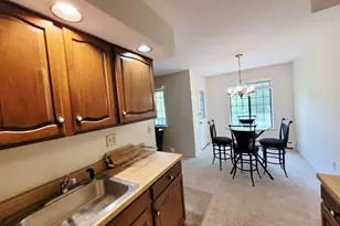 5 Essex Ct, Brookfield, CT 06804 - Photo 5