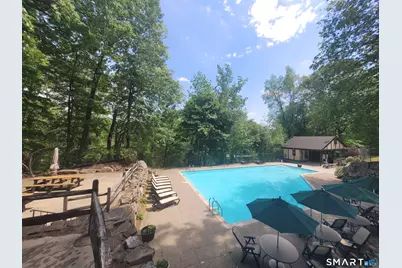 5 Essex Court, Brookfield, CT 06804 - Photo 21