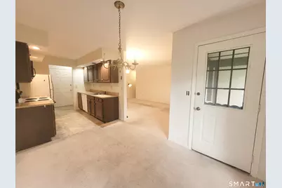 5 Essex Court, Brookfield, CT 06804 - Photo 3