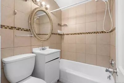 7-9 Hazel Street #3rd flr, Hartford, CT 06106 - Photo 17