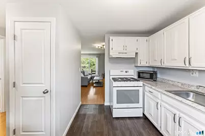 255 Williamstown Court #255, Newington, CT 06111 - Photo 9