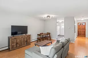 255 Williamstown Ct, Newington, CT 06111 - Photo 7