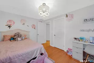 21 Pierce Ln, Madison, CT 06443 - Photo 11