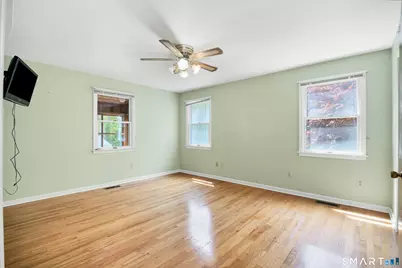 240 Cedarhurst Lane, Milford, CT 06461 - Photo 13