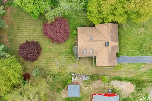 240 Cedarhurst Ln, Milford, CT 06461 - Photo 35