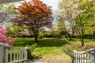 418 Maple Hill Ave, Newington, CT 06111 - Photo 5