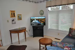 9 Centerbrook Ct, Avon, CT 06001 - Photo 15