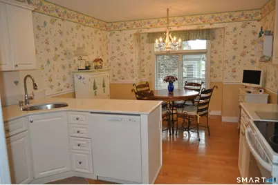 9 Centerbrook Court #9, Avon, CT 06001 - Photo 11