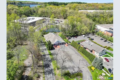 887 Bridgeport Avenue, Shelton, CT 06484 - Photo 31