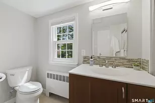 48 Brainard Rd, West Hartford, CT 06117 - Photo 23