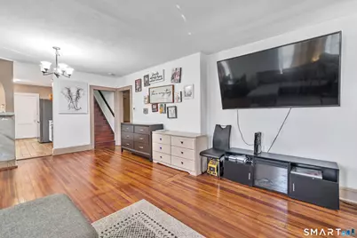 17 Reynolds Avenue, Stamford, CT 06905 - Photo 9