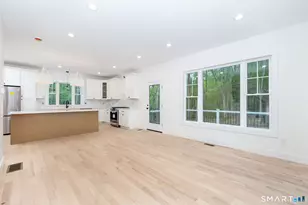 Peggy Ln, Farmington, CT 06032 - Photo 9