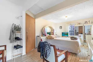 60 Pine Hill Ave, Stamford, CT 06906 - Photo 25