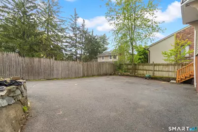 60 Pine Hill Avenue, Stamford, CT 06906 - Photo 5