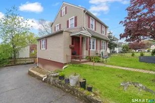 60 Pine Hill Ave, Stamford, CT 06906 - Photo 3