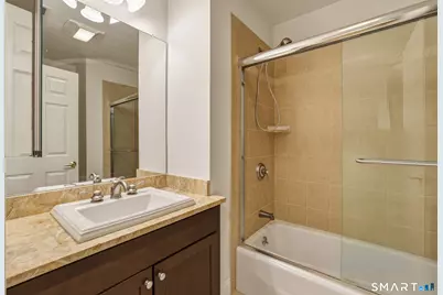 12 Schoolhouse Drive #12, West Hartford, CT 06110 - Photo 23