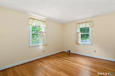 16 Sunfield Lane, West Hartford, CT 06107 - Photo 33