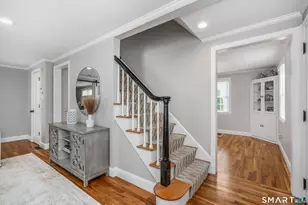 64 Argyle Ave, West Hartford, CT 06107 - Photo 3