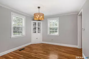 64 Argyle Ave, West Hartford, CT 06107 - Photo 9