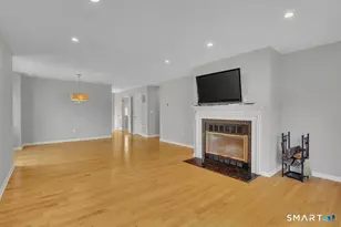 26 Ashford Dr, Avon, CT 06001 - Photo 5