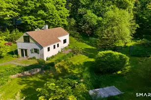 15 Old Mailcoach Rd, Redding, CT 06896 - Photo 1