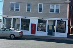 20 Bissell St, Manchester, CT 06040 - Photo 1