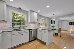 26 Buckboard Ln, Avon, CT 06001 - Photo 11