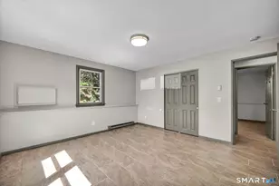 40-44 Briarwood Ln, Branford, CT 06405 - Photo 15
