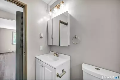40-44 Briarwood Lane, Branford, CT 06405 - Photo 33