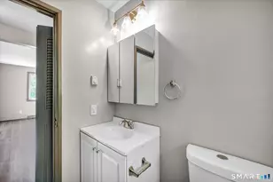 40-44 Briarwood Ln, Branford, CT 06405 - Photo 33