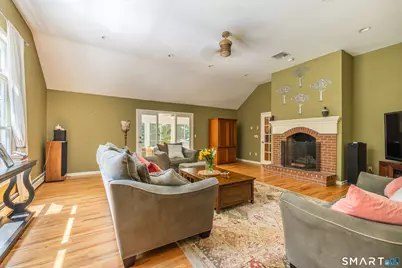 17 Sweet Meadow Road, Newtown, CT 06470 - Photo 13