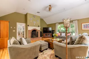 17 Sweet Meadow Rd, Newtown, CT 06470 - Photo 1