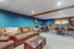 126 Cartpath Dr, Meriden, CT 06450 - Photo 13