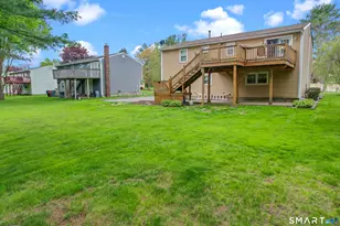126 Cartpath Dr, Meriden, CT 06450 - Photo 3