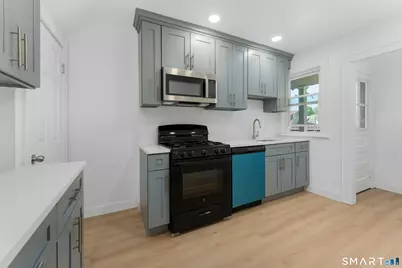 57 Washington Circle, West Hartford, CT 06119 - Photo 17