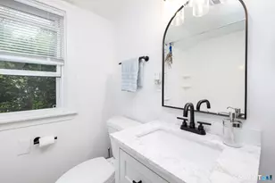 530 Bloomfield Ave, Bloomfield, CT 06002 - Photo 15