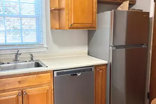 1250 Farmington Ave, Farmington, CT 06032 - Photo 9