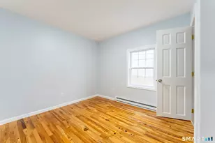 73 Branch St, Waterbury, CT 06704 - Photo 7