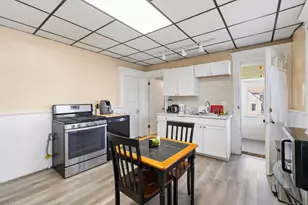 307 Dwight St, Waterbury, CT 06704 - Photo 11