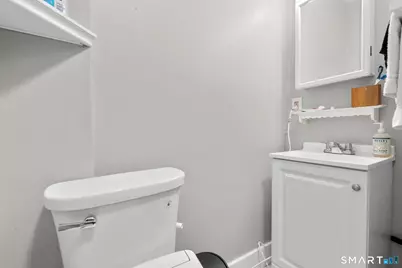 60 Washington Circle, West Hartford, CT 06110 - Photo 25