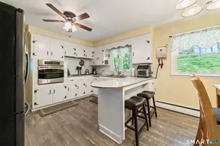 18 Shelton St, Seymour, CT 06483 - Photo 11