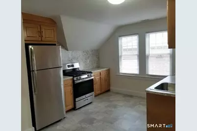 51 Wallace Row #3rd Floor, Wallingford, CT 06492 - Photo 5