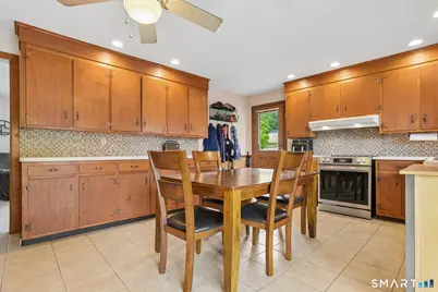 8 Norwell Street, West Haven, CT 06516 - Photo 9