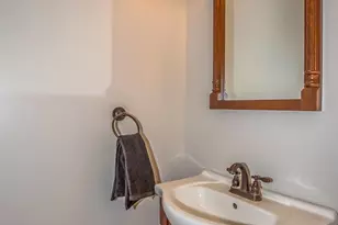54 W Shore Dr, Enfield, CT 06082 - Photo 27