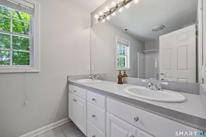 32 Juhasz Road, Norwalk, CT 06854 - Photo 21