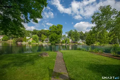143 Cottage Road, Enfield, CT 06082 - Photo 5