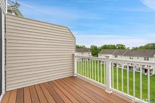 701 Sienna Dr, Danbury, CT 06810 - Photo 19