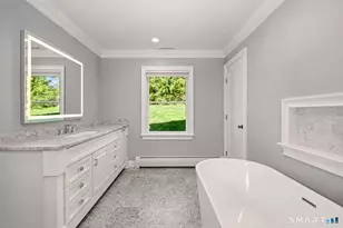 118 Davenport Ridge Ln, Stamford, CT 06903 - Photo 31